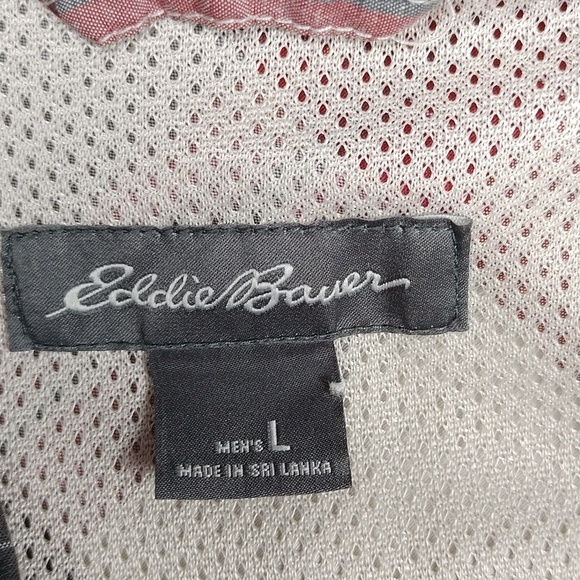 Eddie Bauer men's Short sleeve button down shirt size large - Picture 2 of 11